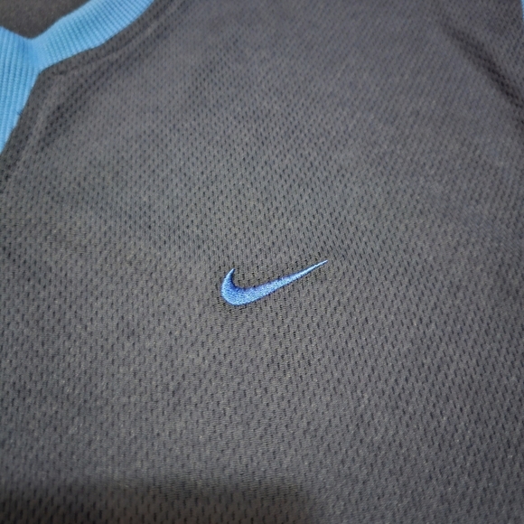 Vintage Y2k Nike Long Sleeve Shirt - Picture 4 of 4